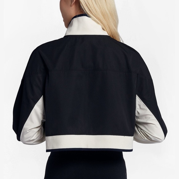 Nike Sportswear Archive Cropped Top Track Jacket - Picture 4 of 5